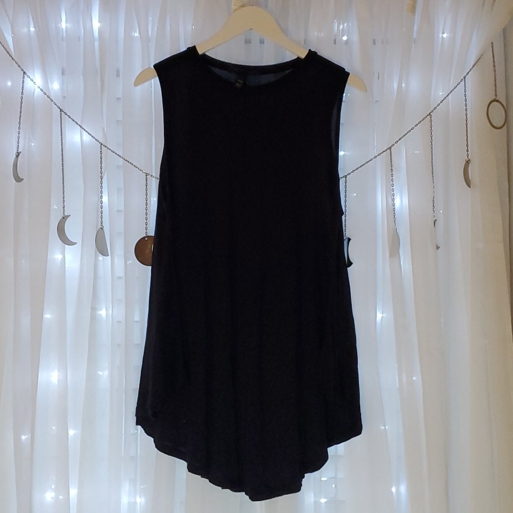 Lane Bryant Hugh Neck Sleeveless Tunic